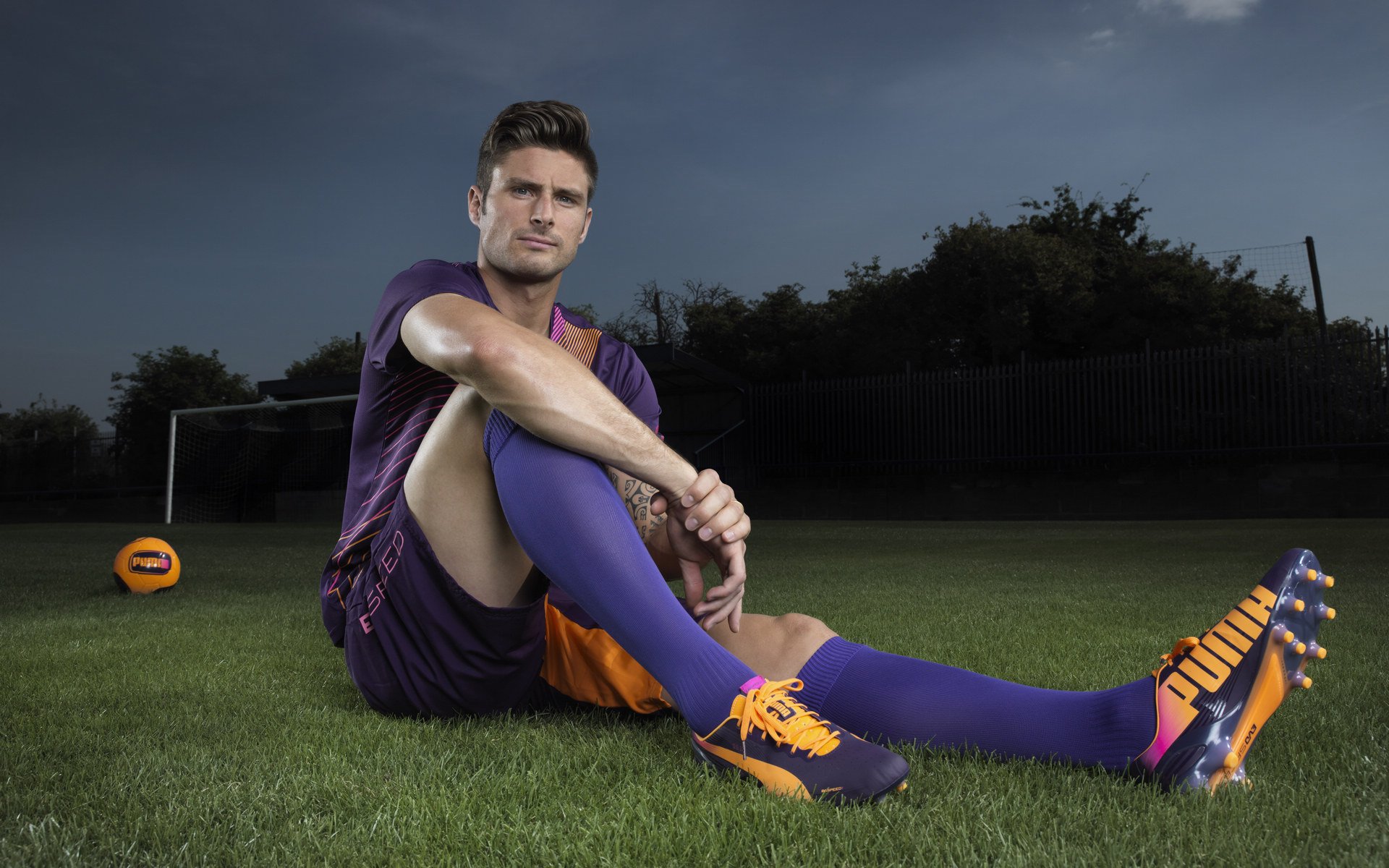 巴黎高分胜利,轻松晋级淘汰赛阶段,巴黎竞赛